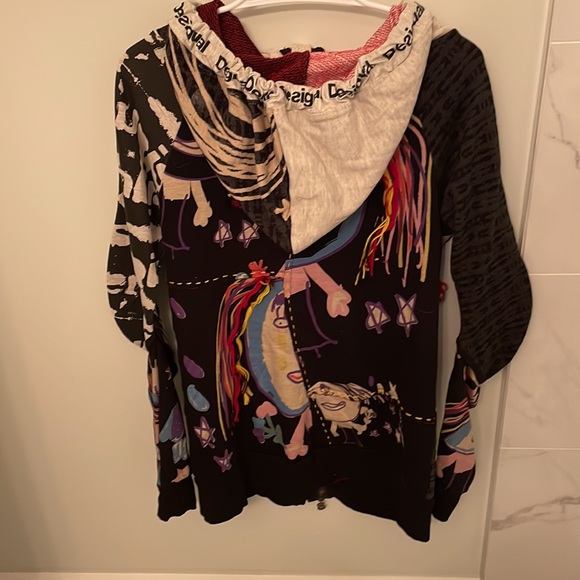 Desigual zip hoodie from Barcelona - Picture 2 of 4